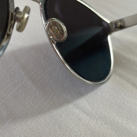 Dior Symmetric Sunglasses - Picture 5 of 6